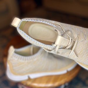 Clarks Trigenic stitch lite sneakers 👟